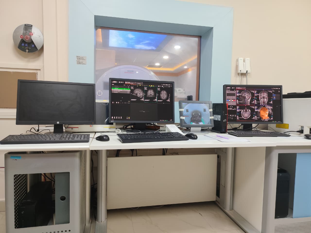 MRI Monitor
